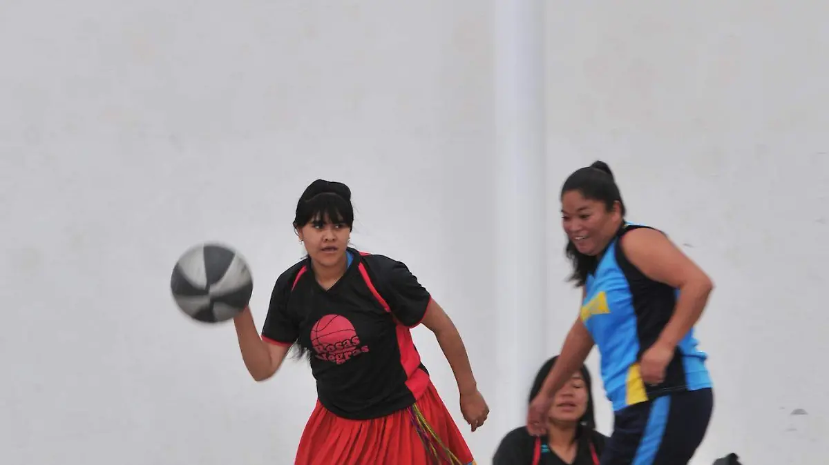 Hoy da inicio el primer torneo estatal de basquetball raramuri